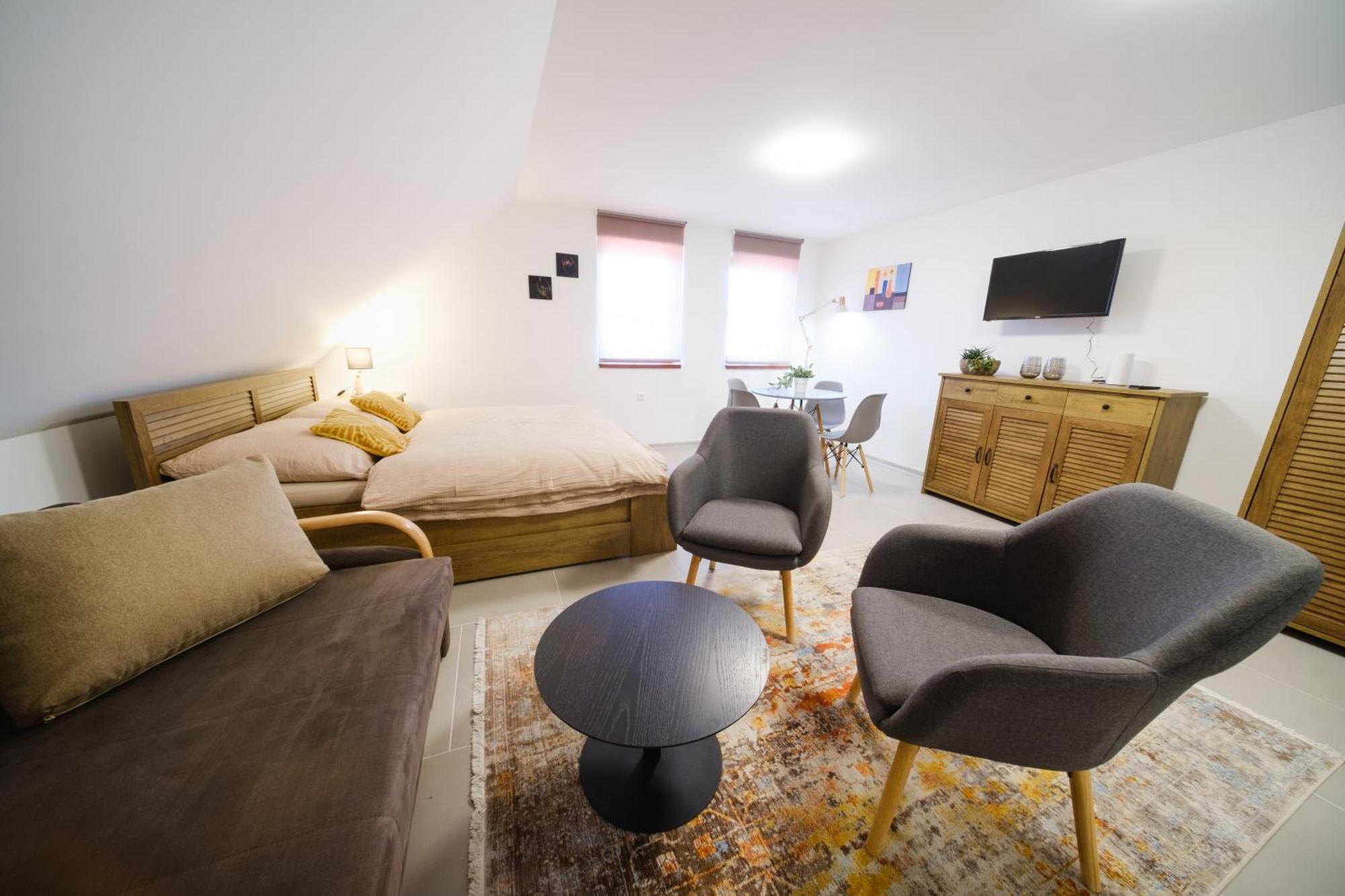 Apartman 1 Fklidu ซนอยโม ภายนอก รูปภาพ